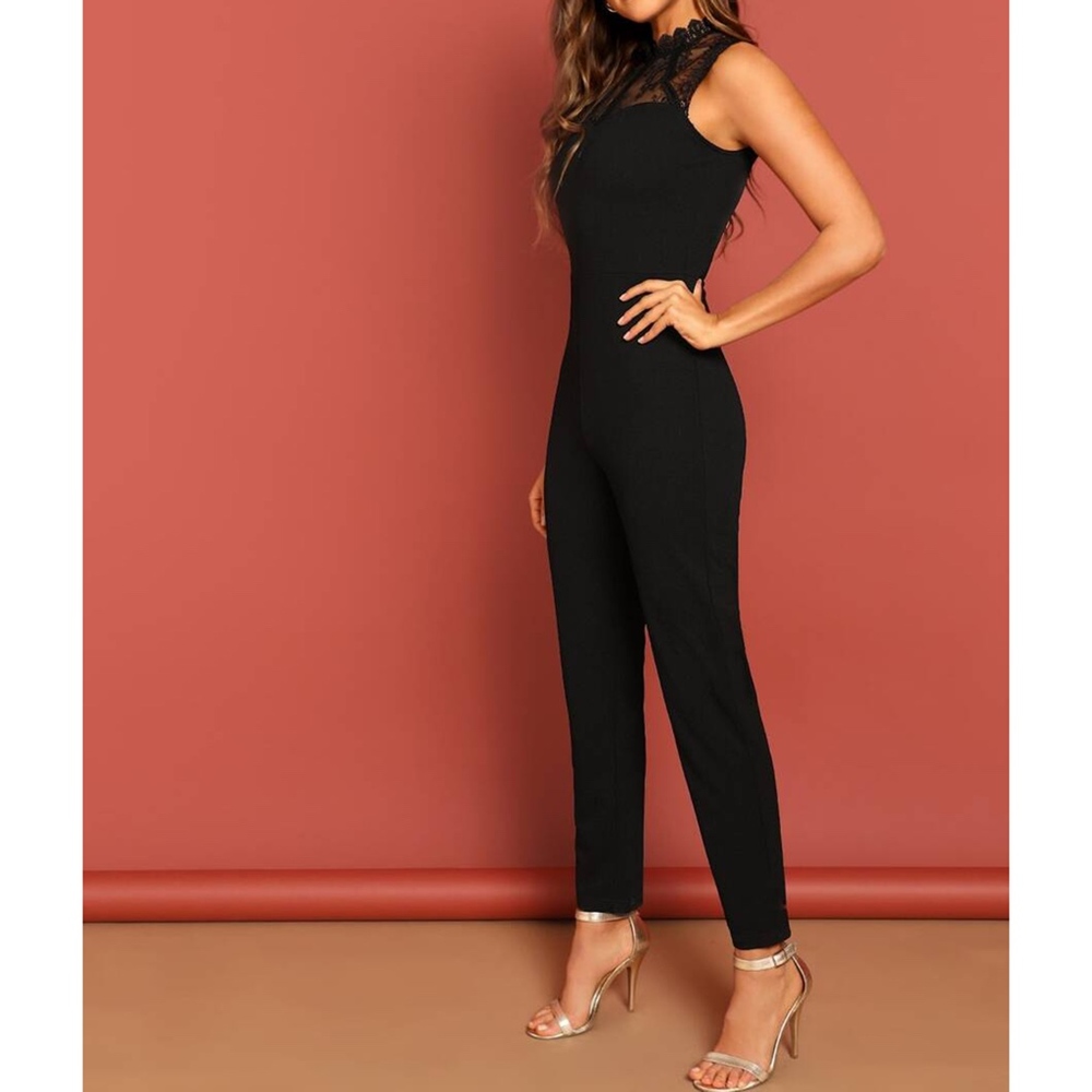 Black Sleeveless Contrast Lace Cocktail Jumpsuit - Picture 4 of 13